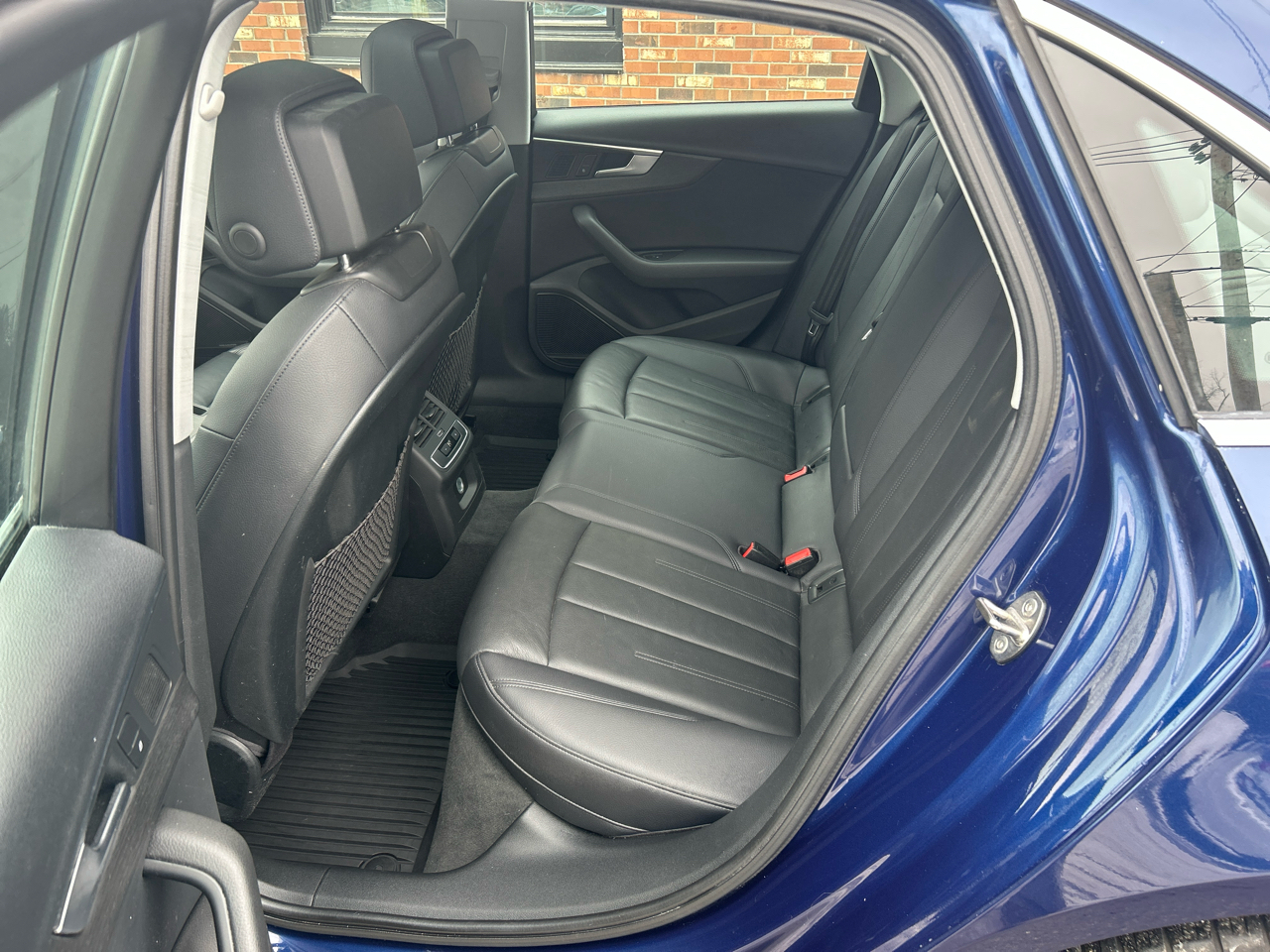 Audi A4 2.0T Premium Plus quattro Sedan 2017