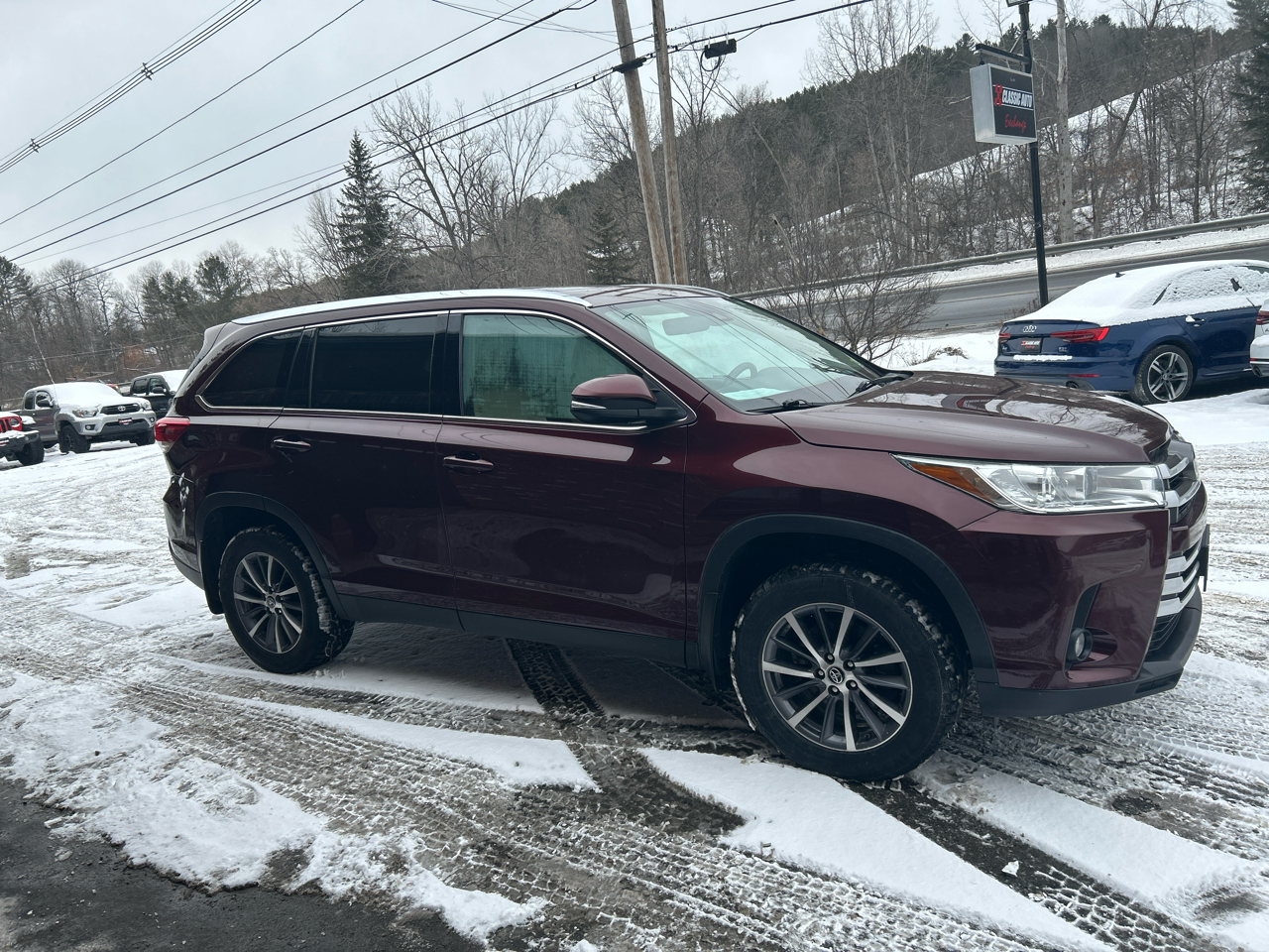Toyota Highlander XLE AWD V6 2019