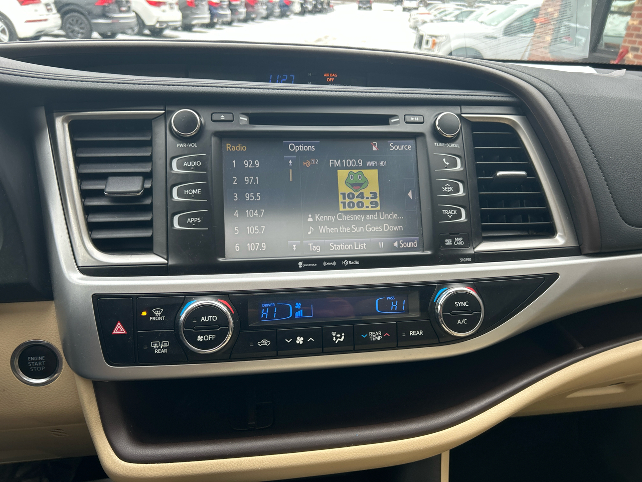 Toyota Highlander XLE AWD V6 2019