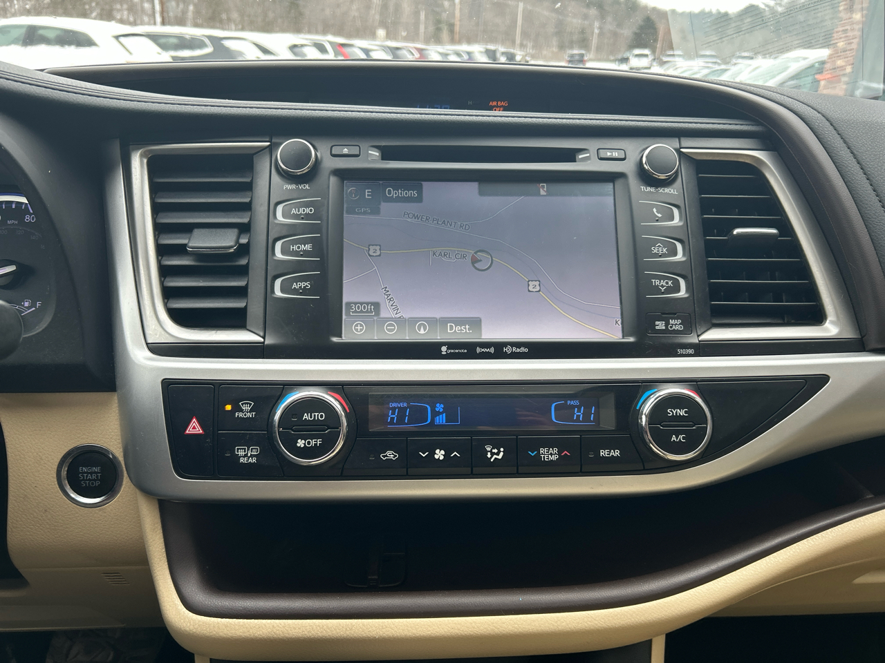 Toyota Highlander XLE AWD V6 2019