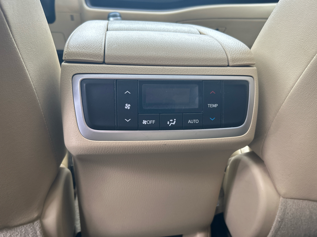 Toyota Highlander XLE AWD V6 2019