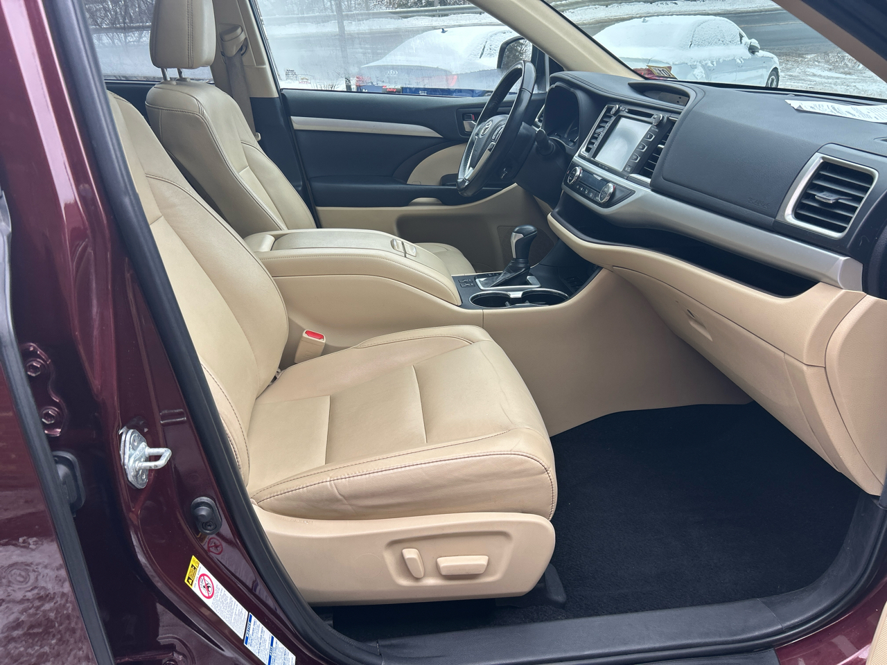 Toyota Highlander XLE AWD V6 2019