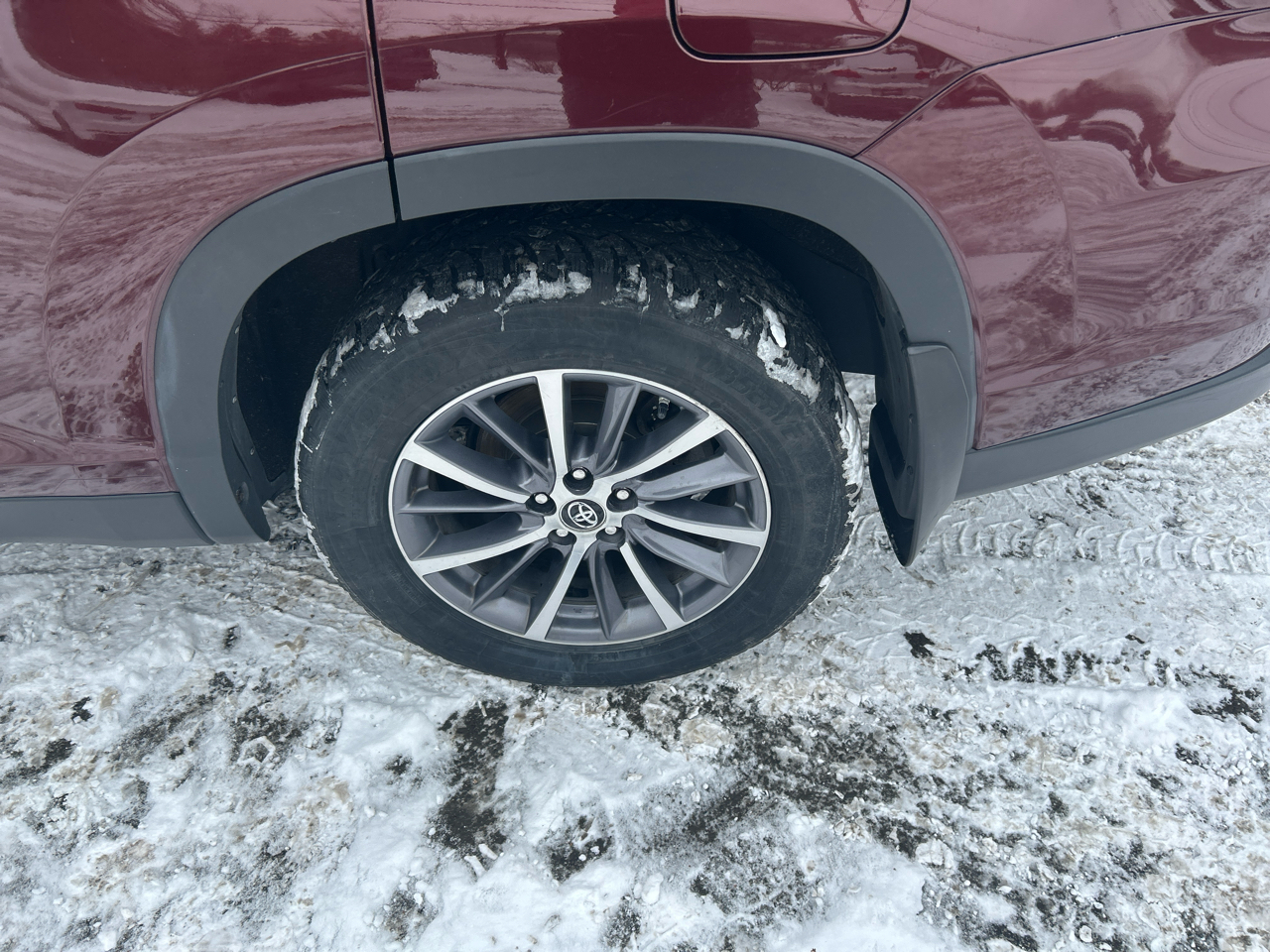 Toyota Highlander XLE AWD V6 2019