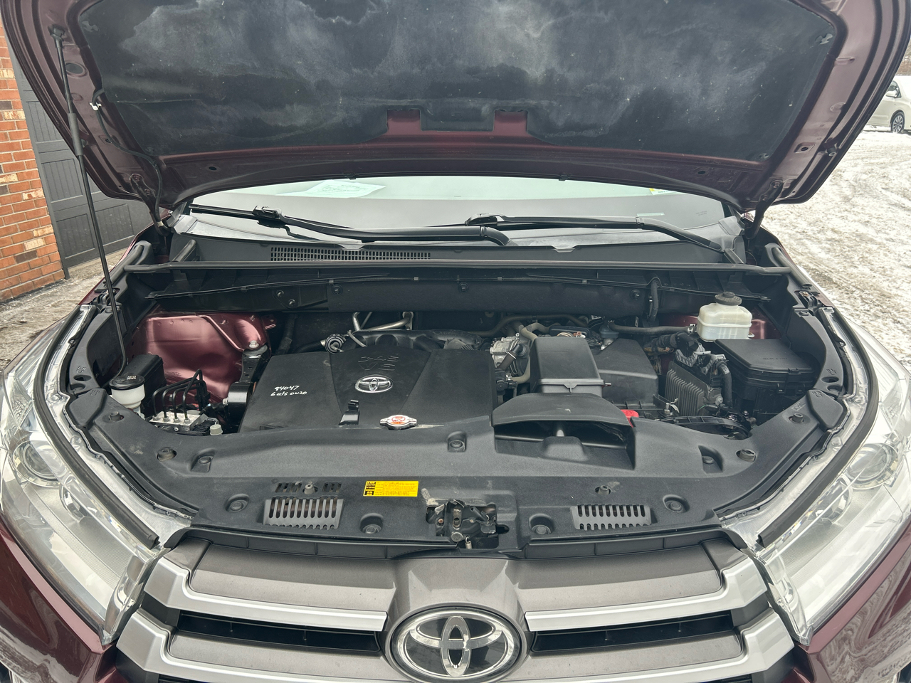 Toyota Highlander XLE AWD V6 2019