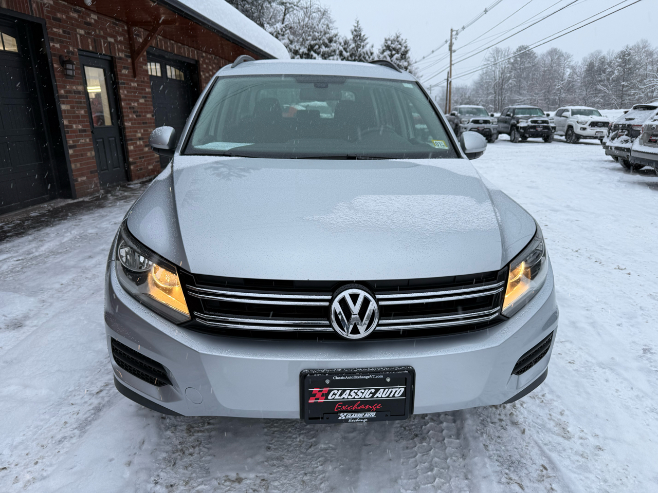 Volkswagen Tiguan S 4Motion AWD 2017