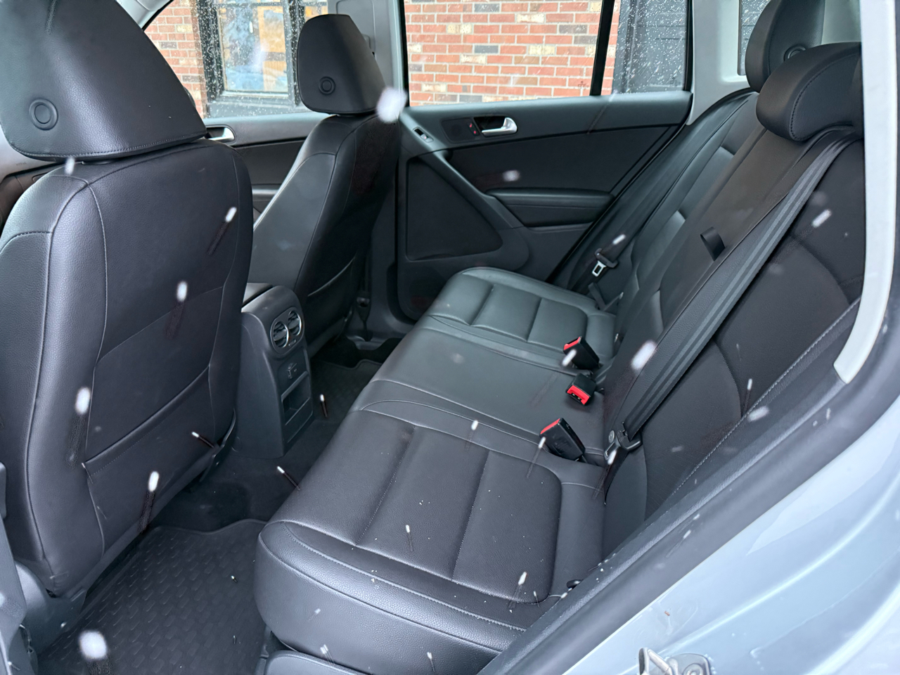 Volkswagen Tiguan S 4Motion AWD 2017