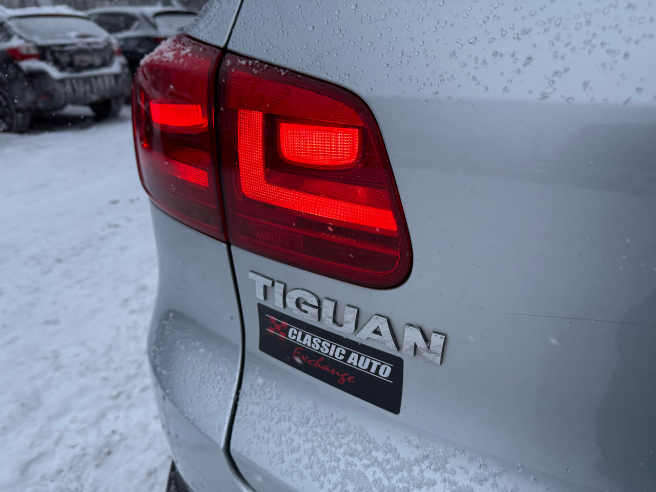 Volkswagen Tiguan S 4Motion AWD 2017