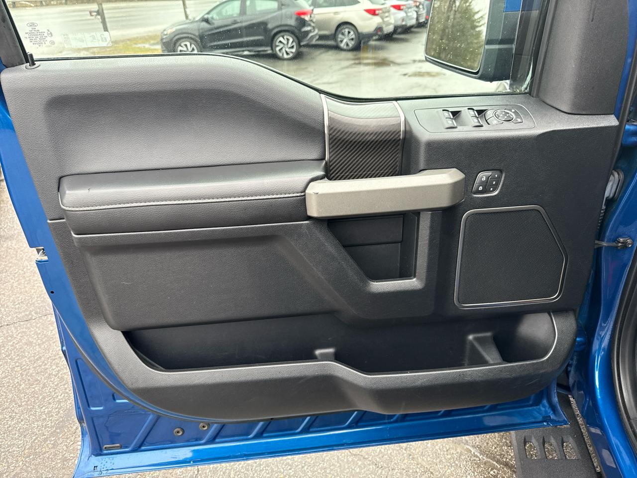 Ford F-150 Raptor SuperCrew 4WD 2018