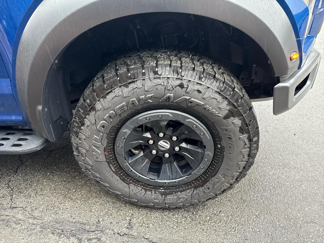 Ford F-150 Raptor SuperCrew 4WD 2018