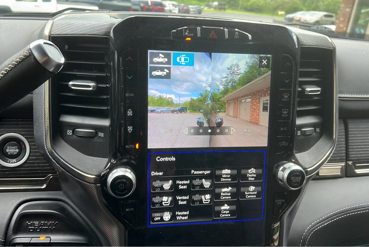 RAM 3500 Limited Mega Cab 4WD 2021