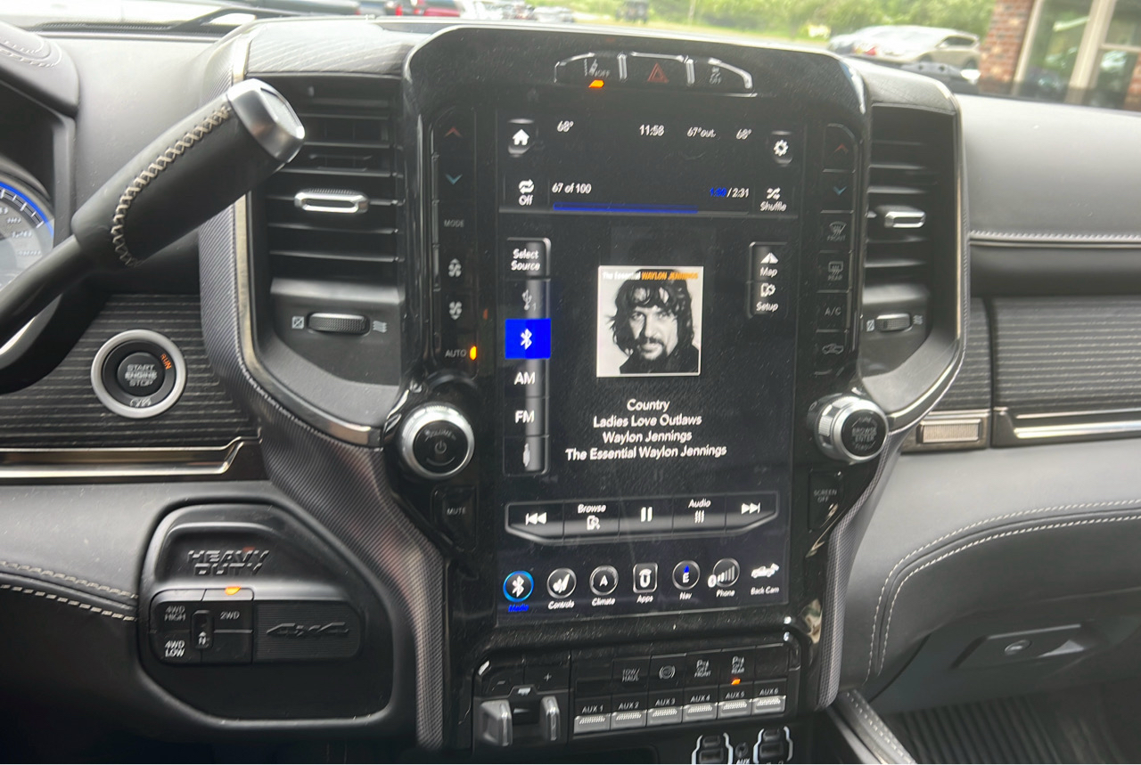 RAM 3500 Limited Mega Cab 4WD 2021