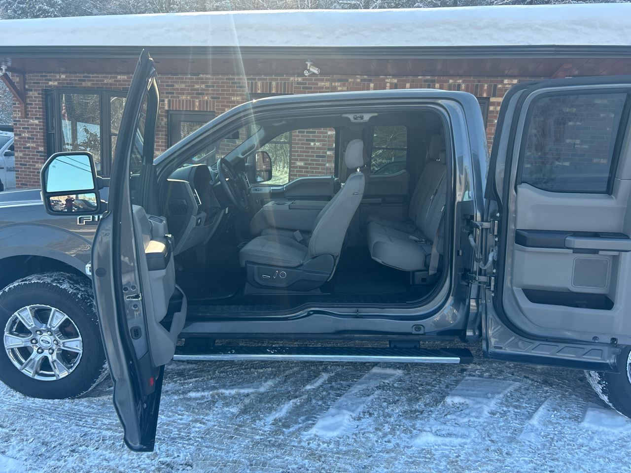 Ford F-150 XLT SuperCab 6.5-ft. Bed 4WD 2016