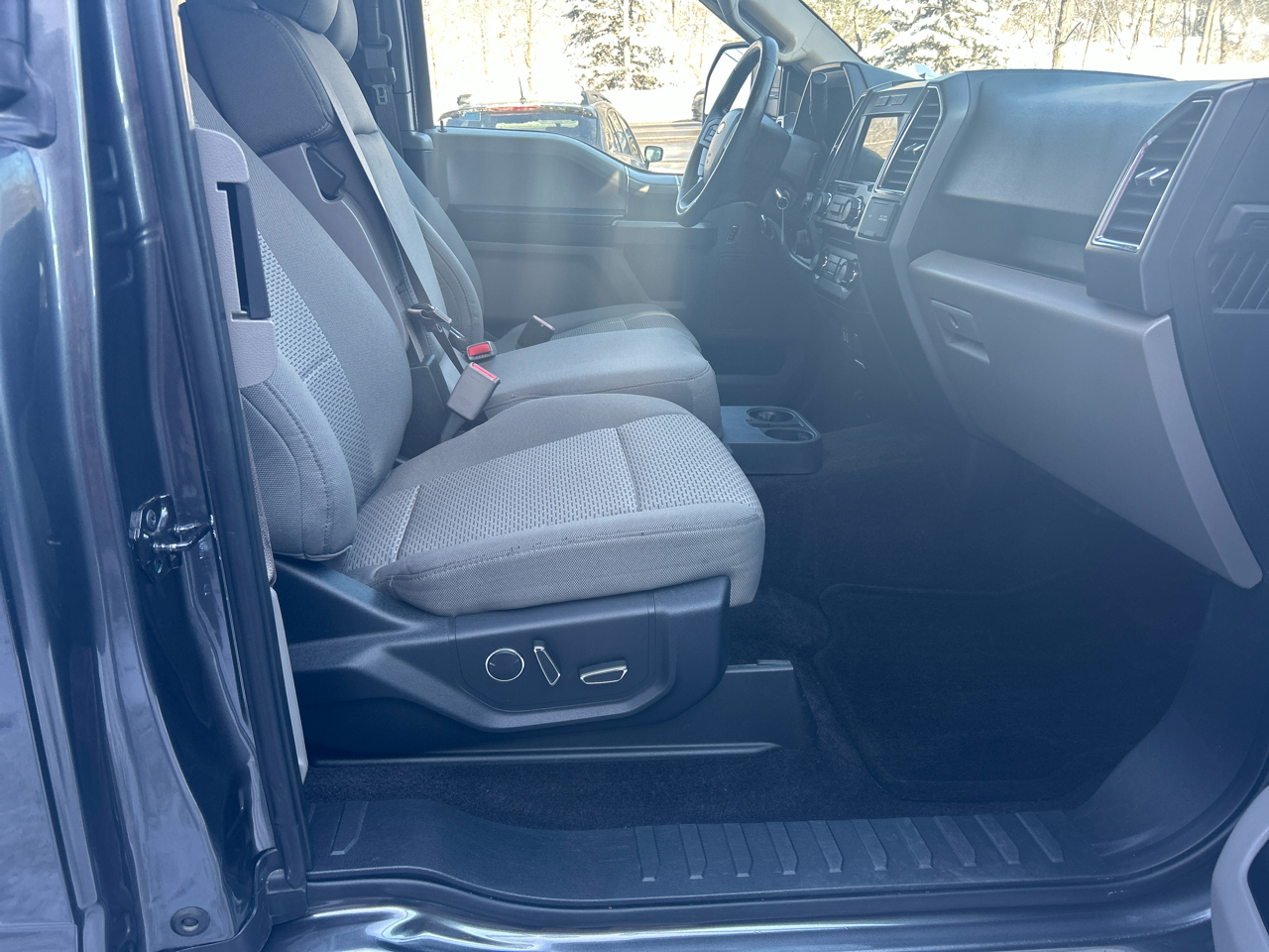 Ford F-150 XLT SuperCab 6.5-ft. Bed 4WD 2016