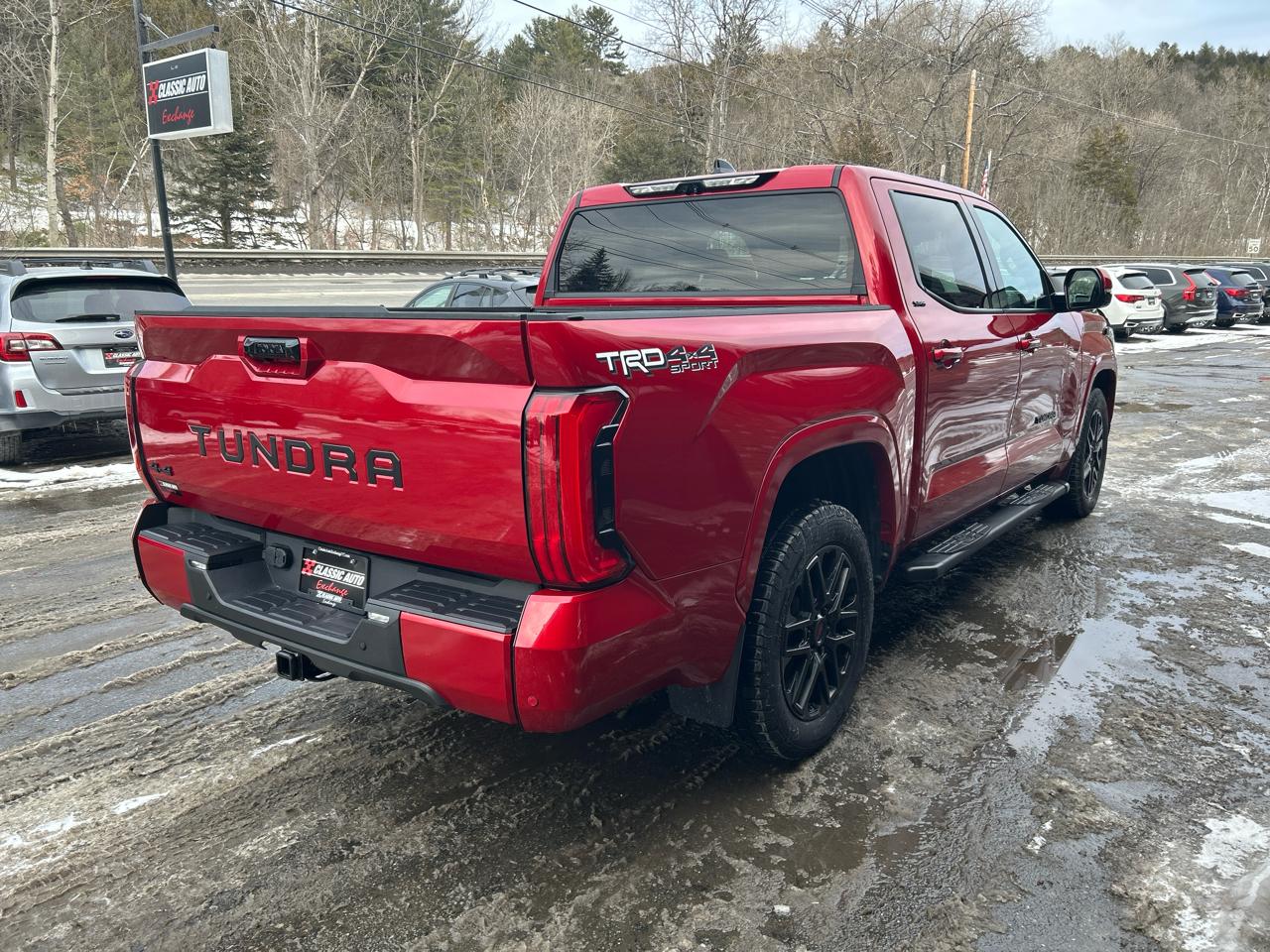 Toyota Tundra SR5 CrewMax 4WD 2022