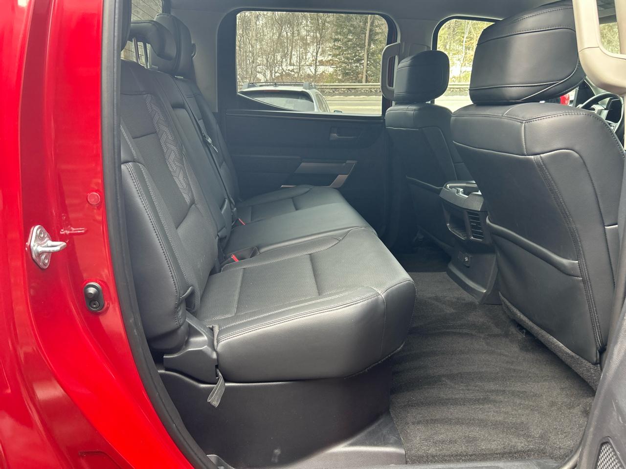 Toyota Tundra SR5 CrewMax 4WD 2022