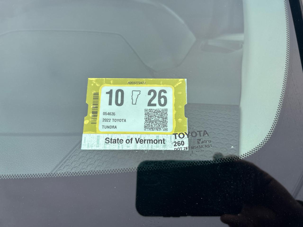 Toyota Tundra SR5 CrewMax 4WD 2022