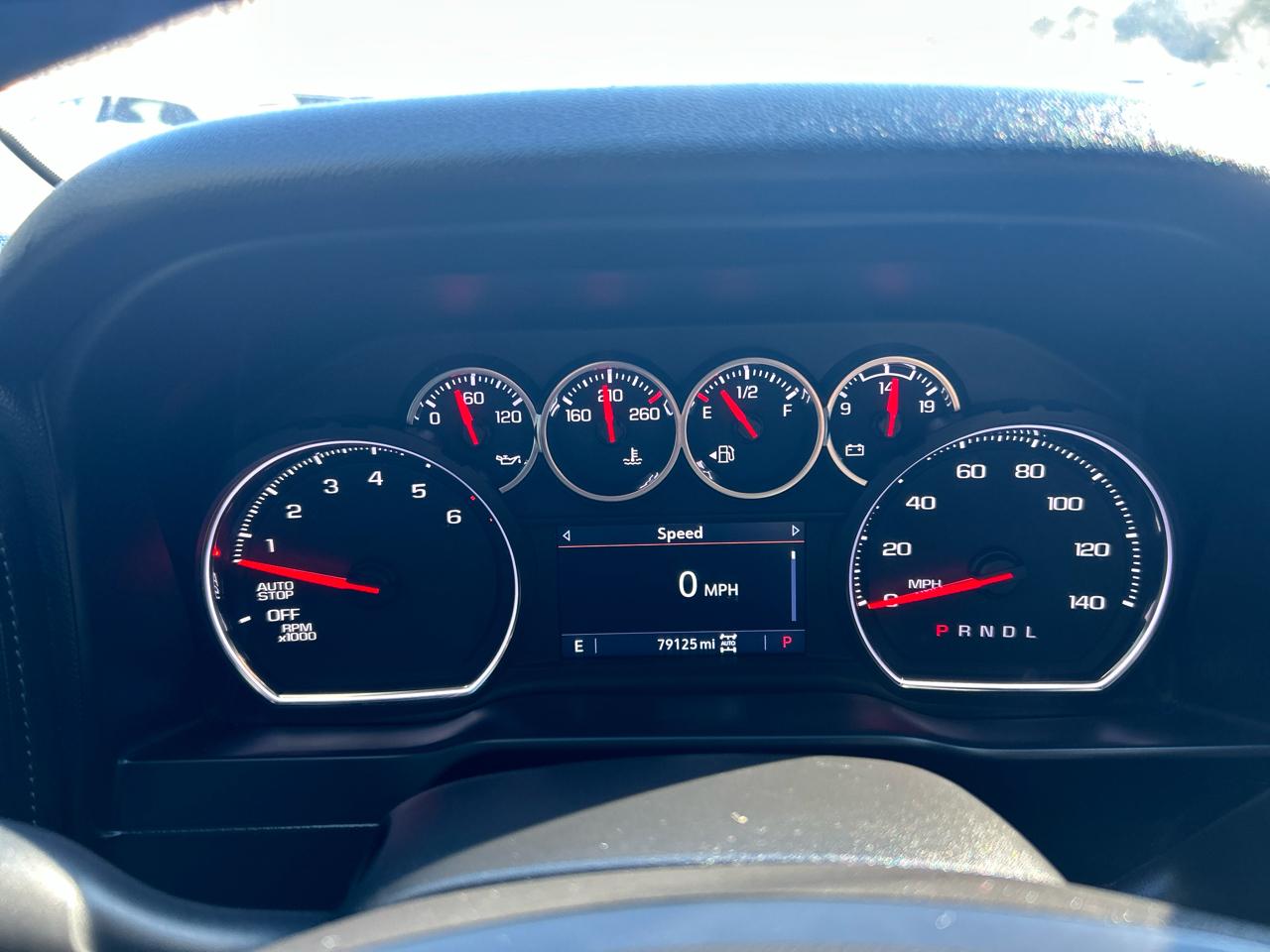 Chevrolet Silverado 1500 RST Crew Cab 4WD 2020