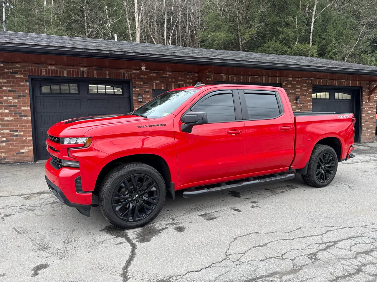 2020 Chevrolet Silverado 1500 RST Crew Cab 4WD