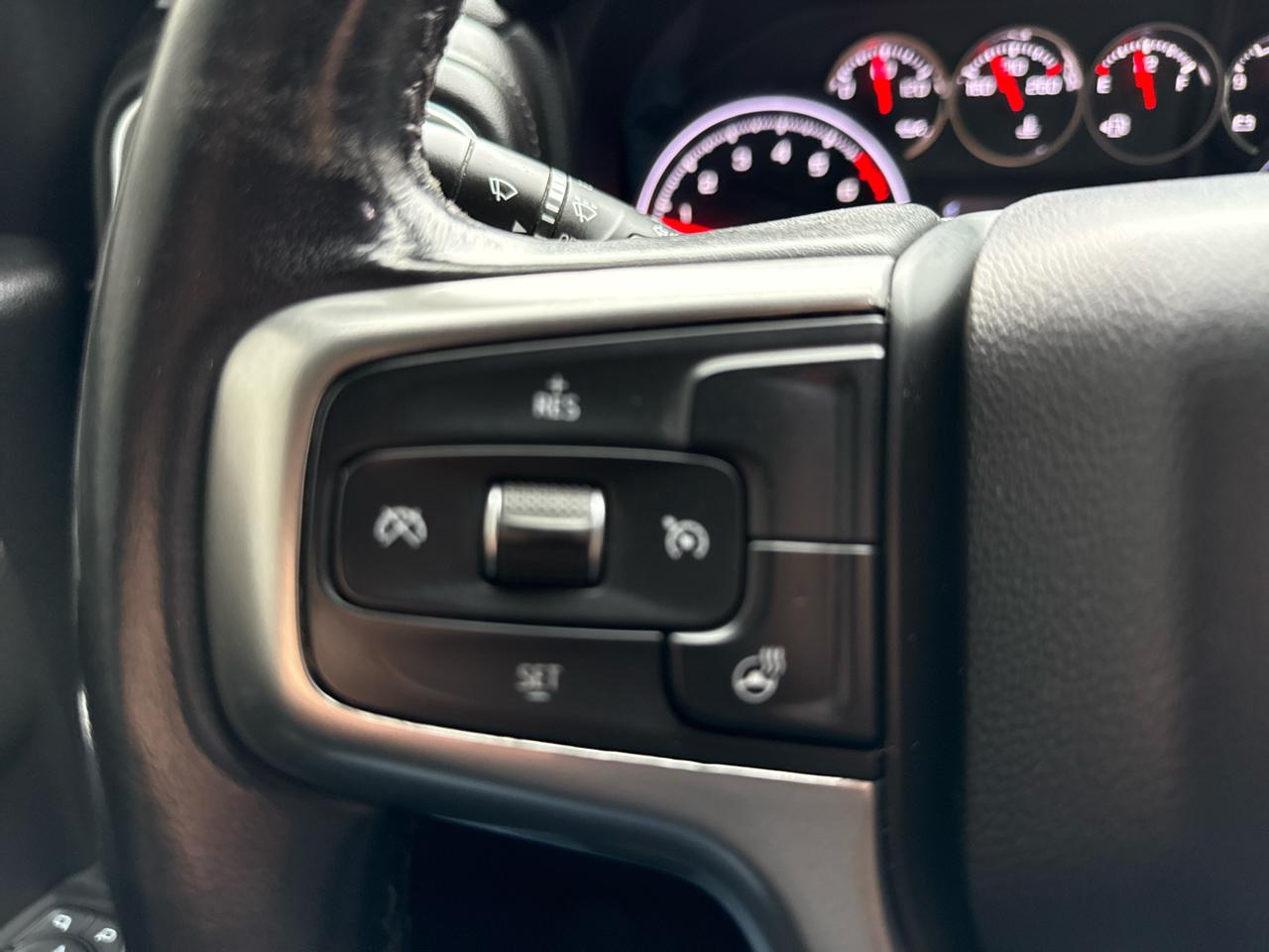 Chevrolet Silverado 1500 RST Crew Cab 4WD 2020