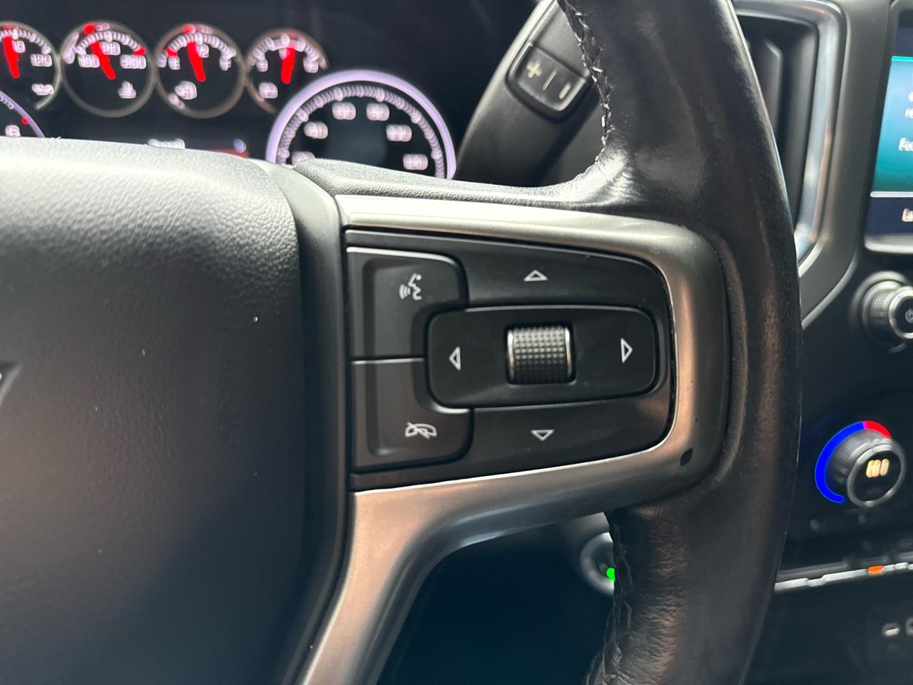 Chevrolet Silverado 1500 RST Crew Cab 4WD 2020