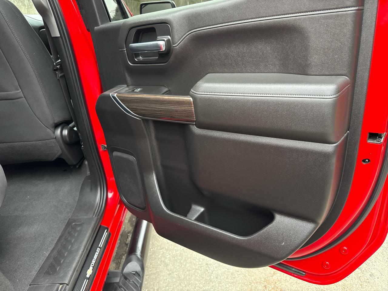 Chevrolet Silverado 1500 RST Crew Cab 4WD 2020