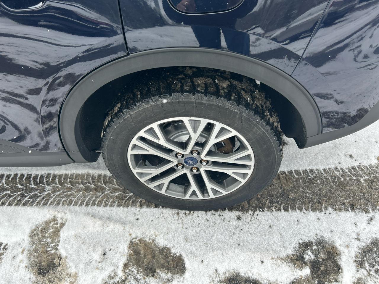 Ford Escape Hybrid SEL AWD 2021