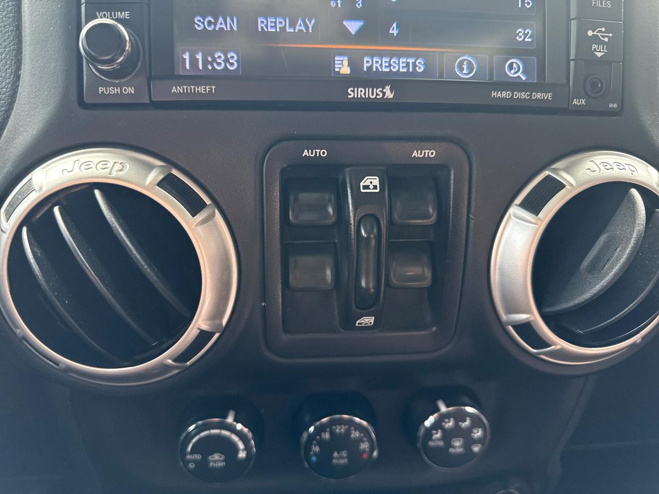 Jeep Wrangler JK Unlimited Sahara 4WD 2018