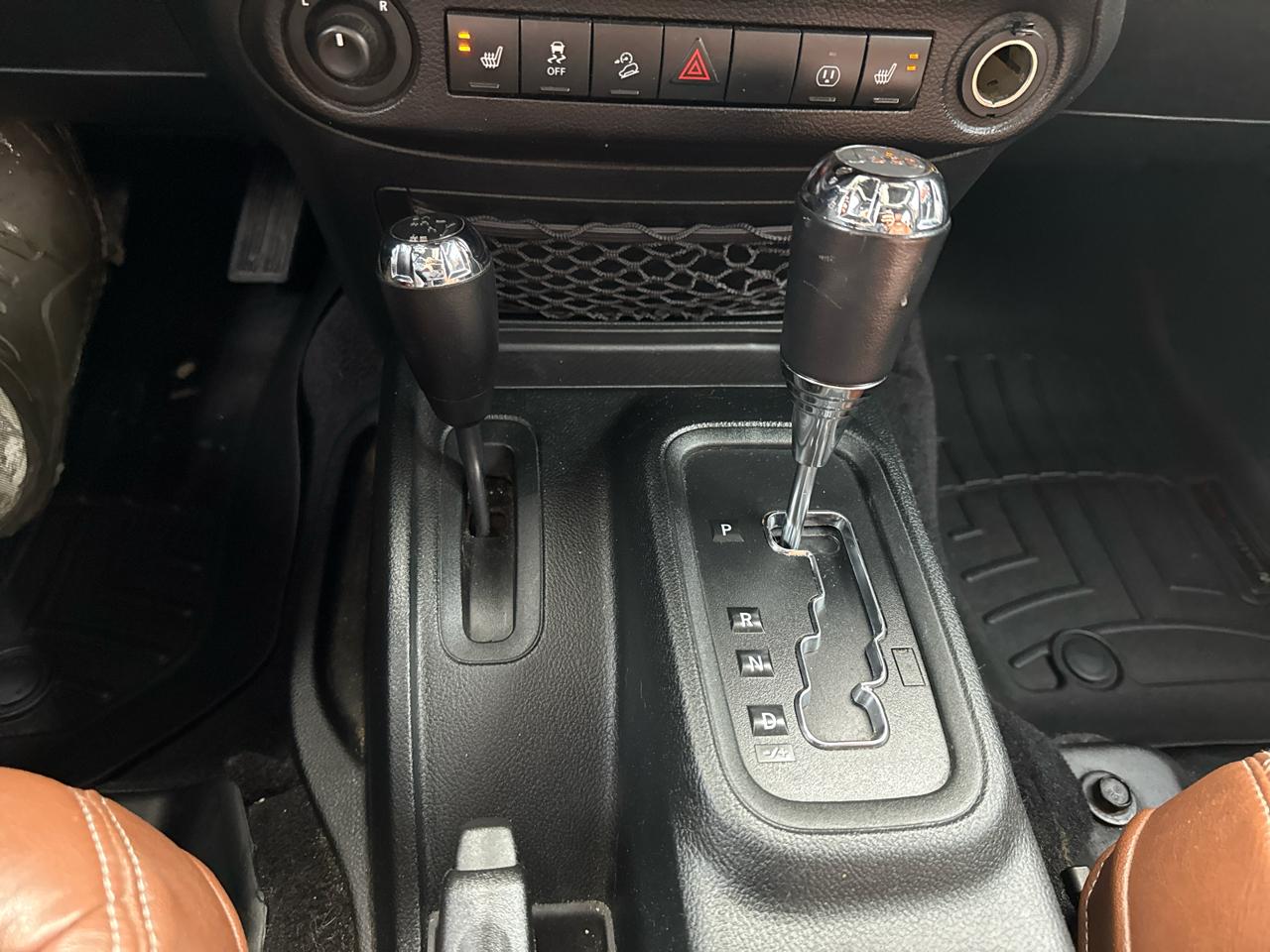 Jeep Wrangler JK Unlimited Sahara 4WD 2018