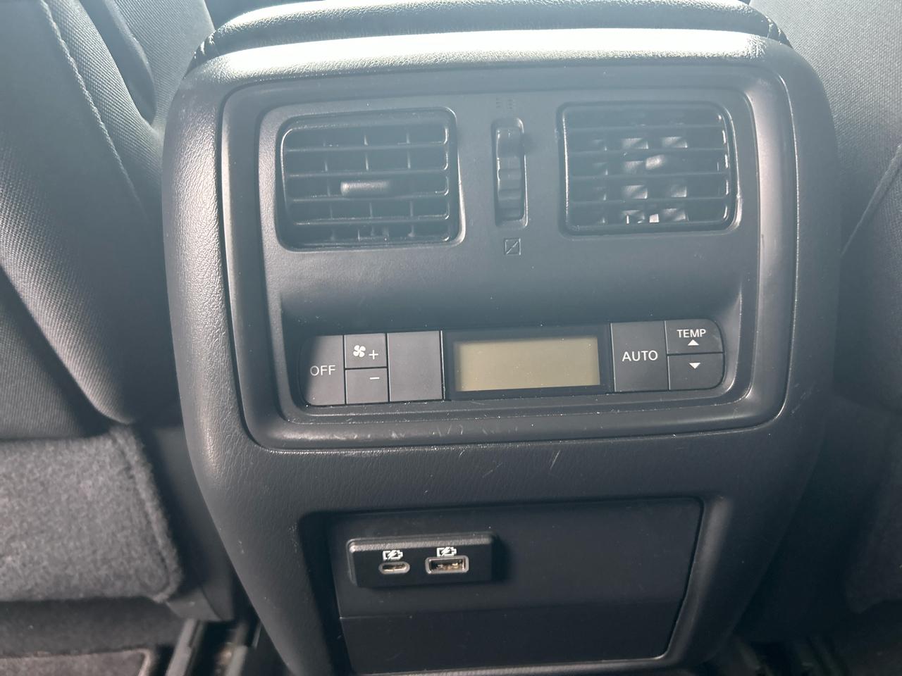 Nissan Pathfinder S 4WD 2020