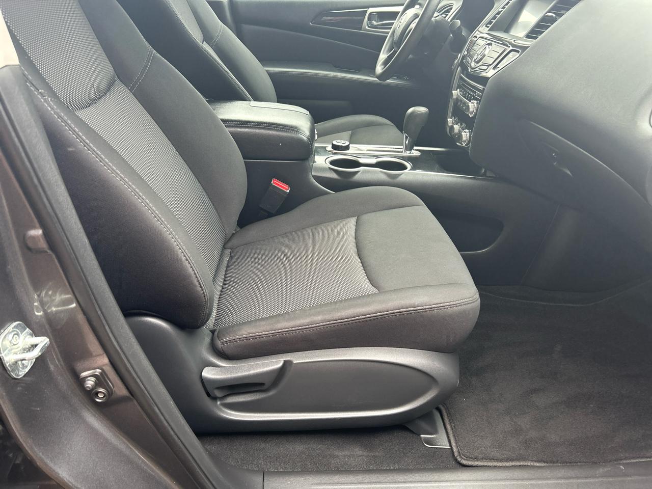 Nissan Pathfinder S 4WD 2020