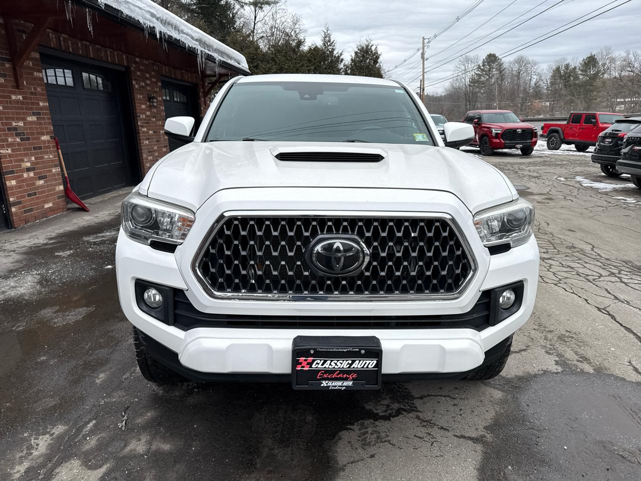 Toyota Tacoma TRD Sport Dbl Cab 4WD at 2018