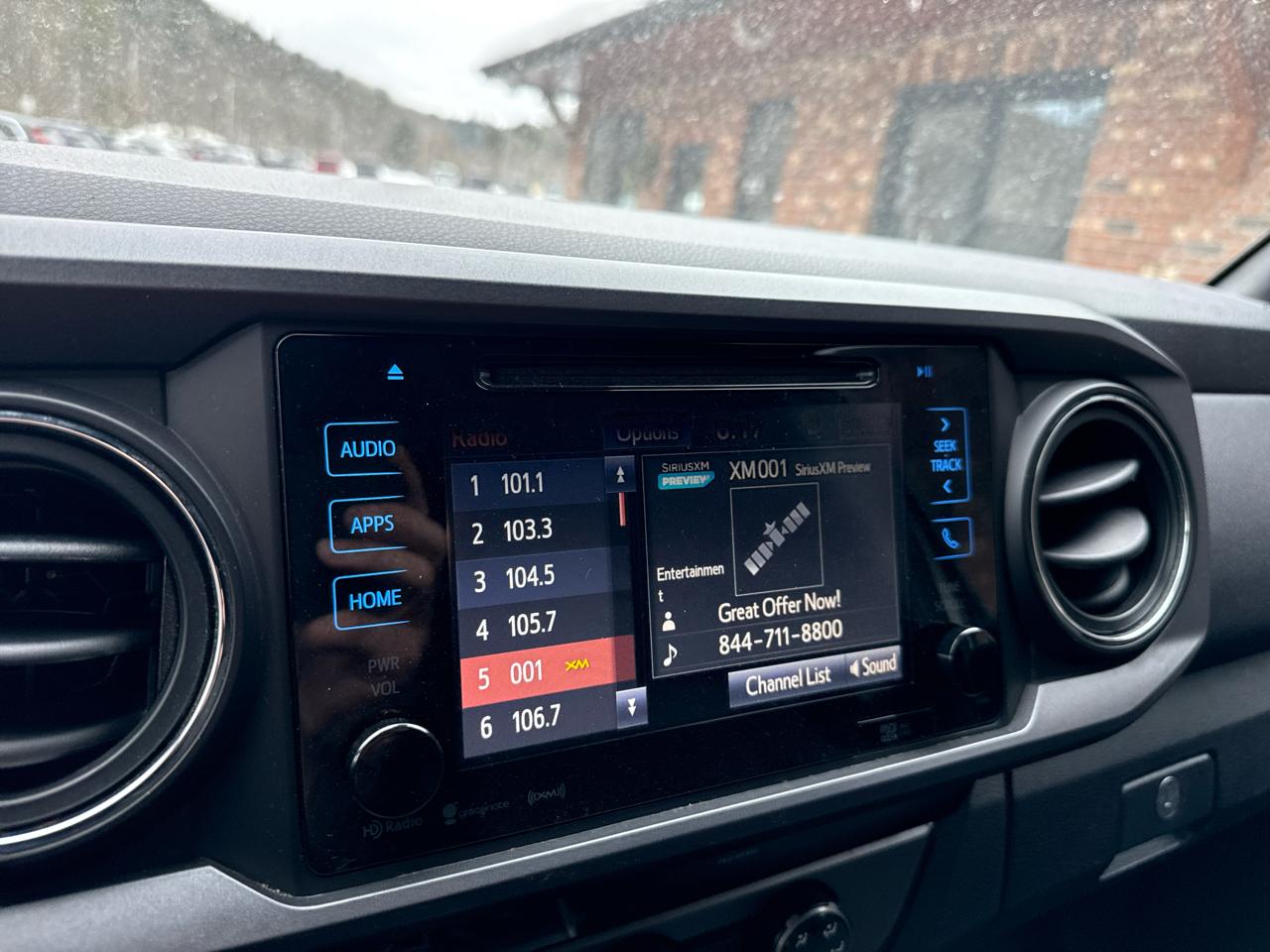 Toyota Tacoma TRD Sport Dbl Cab 4WD at 2018