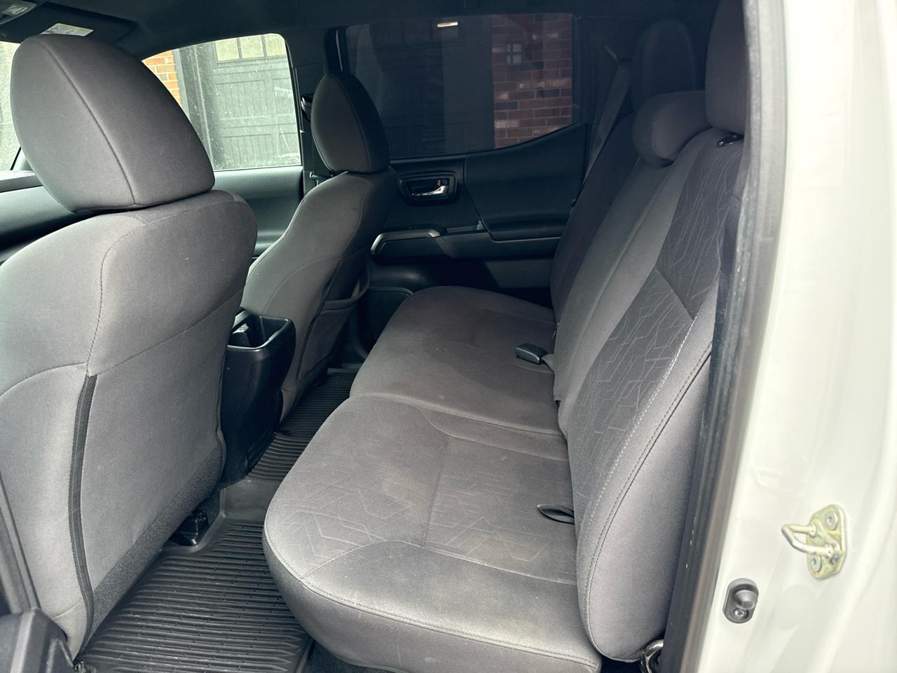 Toyota Tacoma TRD Sport Dbl Cab 4WD at 2018