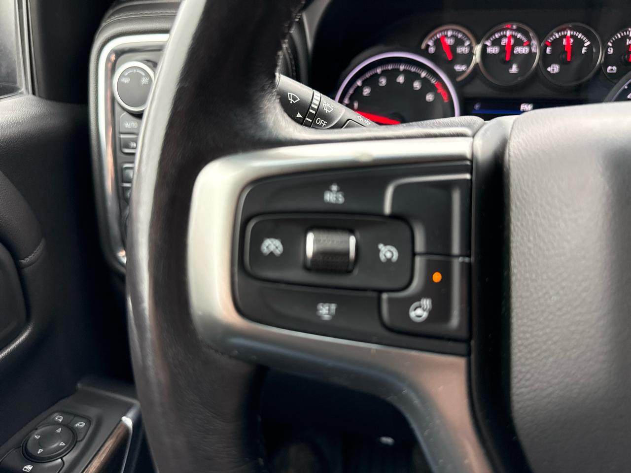 Chevrolet Silverado 1500 LT Crew Cab 4WD 2019