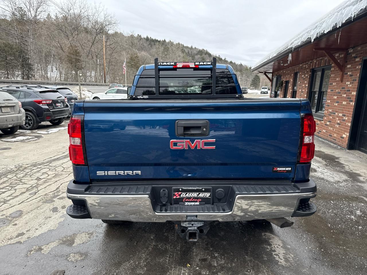 GMC Sierra 2500HD Crew Cab Short Bed 4WD 2017