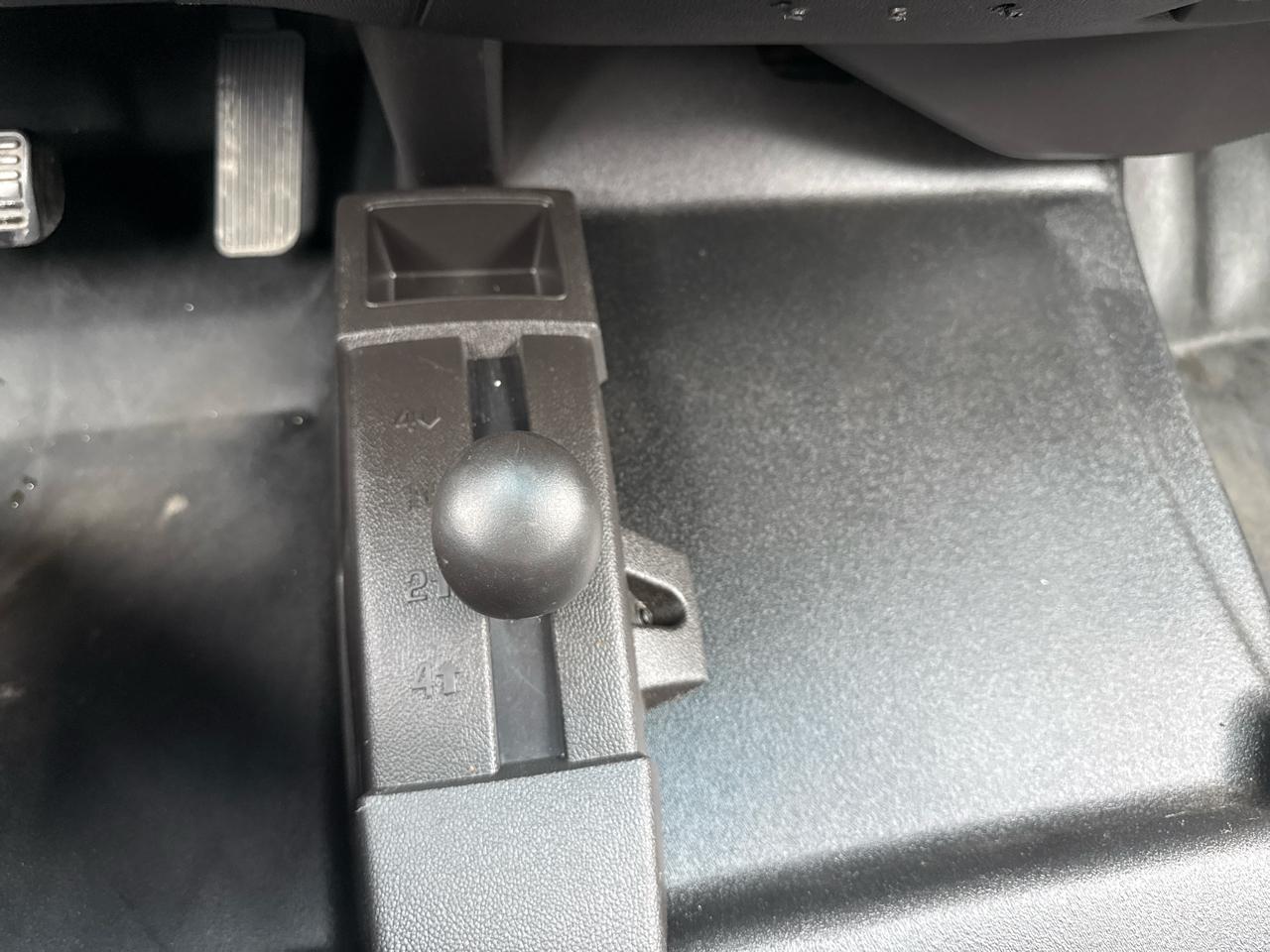 GMC Sierra 2500HD Crew Cab Short Bed 4WD 2017