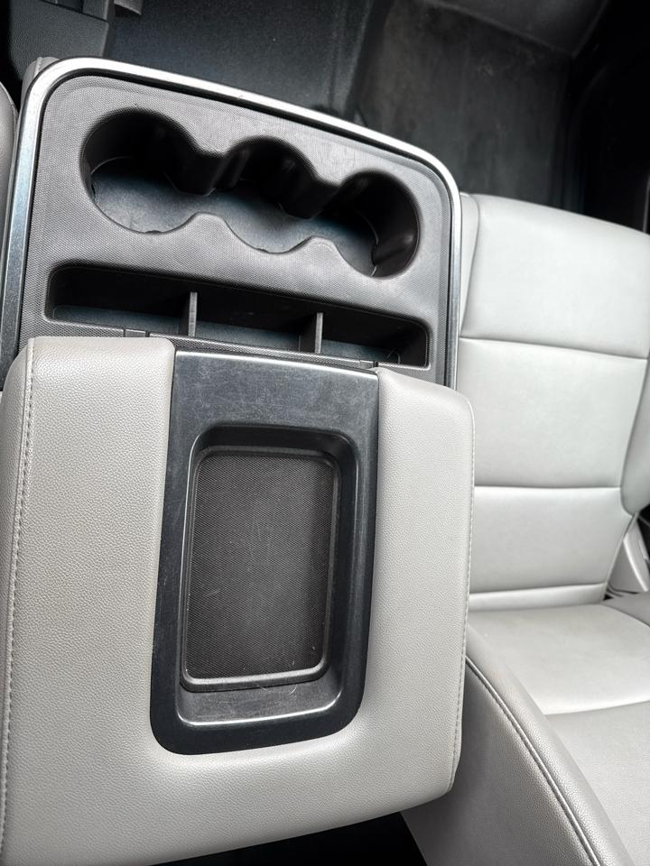 GMC Sierra 2500HD Crew Cab Short Bed 4WD 2017