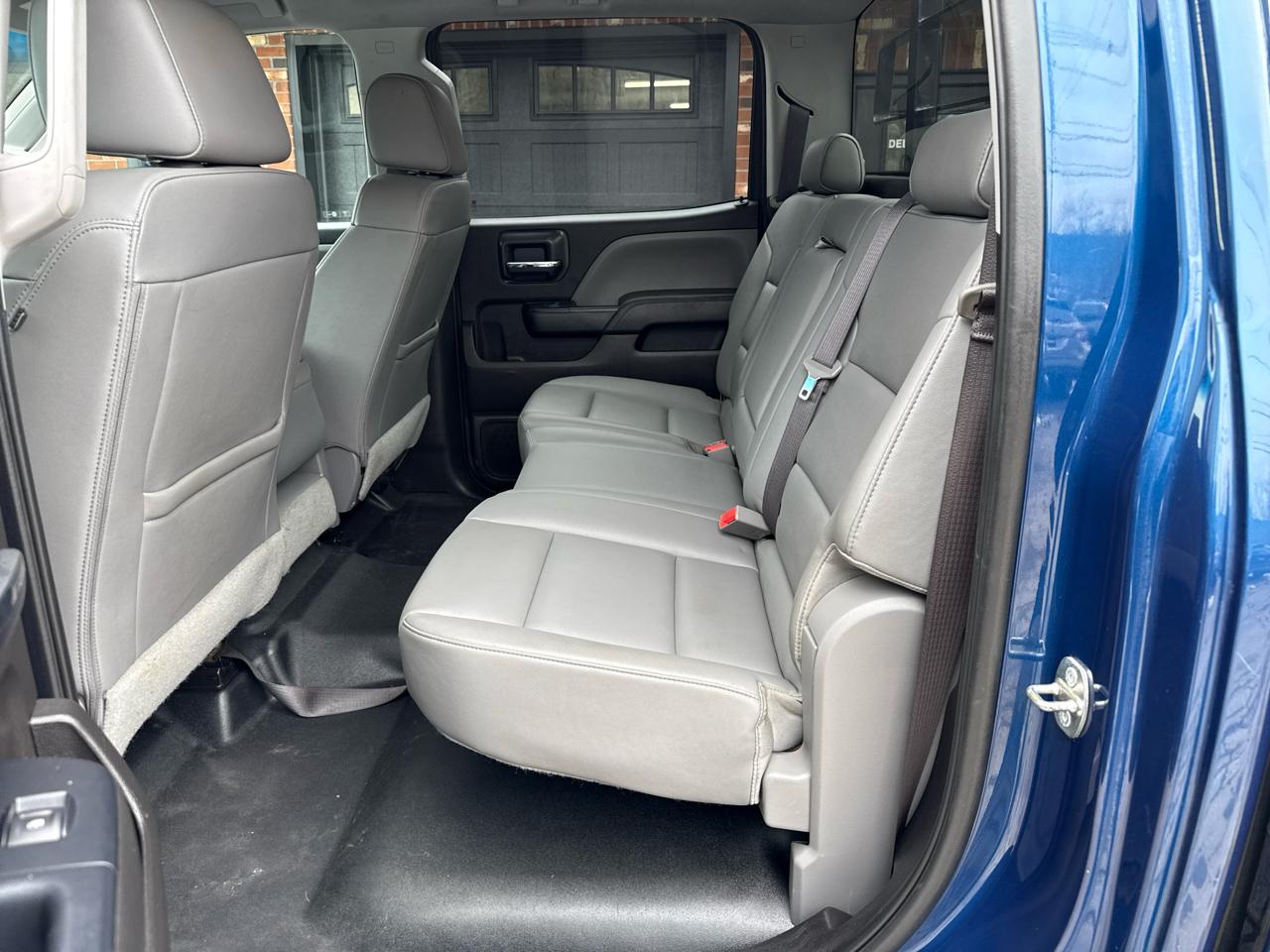 GMC Sierra 2500HD Crew Cab Short Bed 4WD 2017