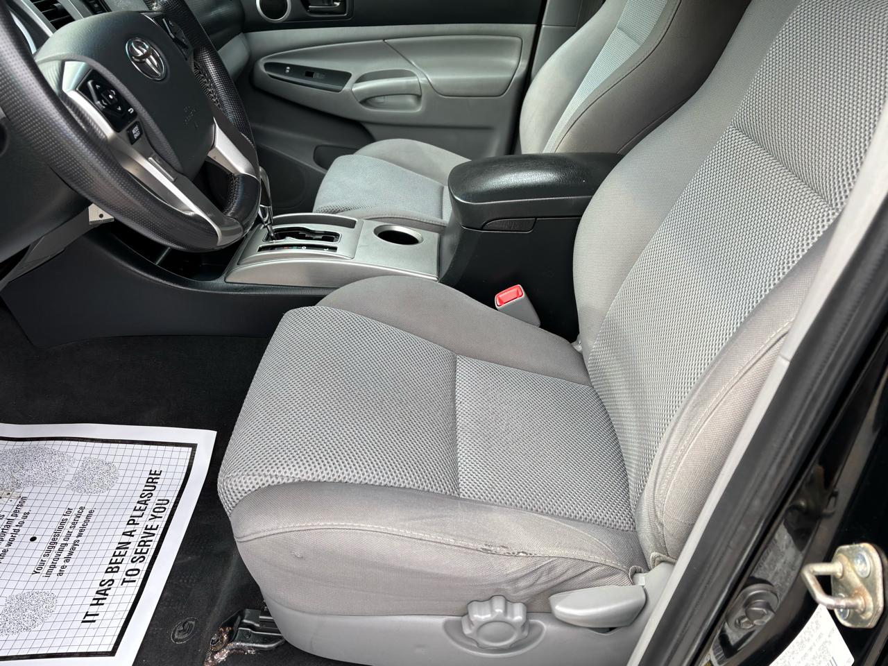Toyota Tacoma Double Cab V6 6MT 4WD 2015