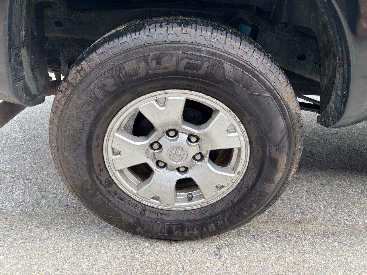 Toyota Tacoma Double Cab V6 6MT 4WD 2015