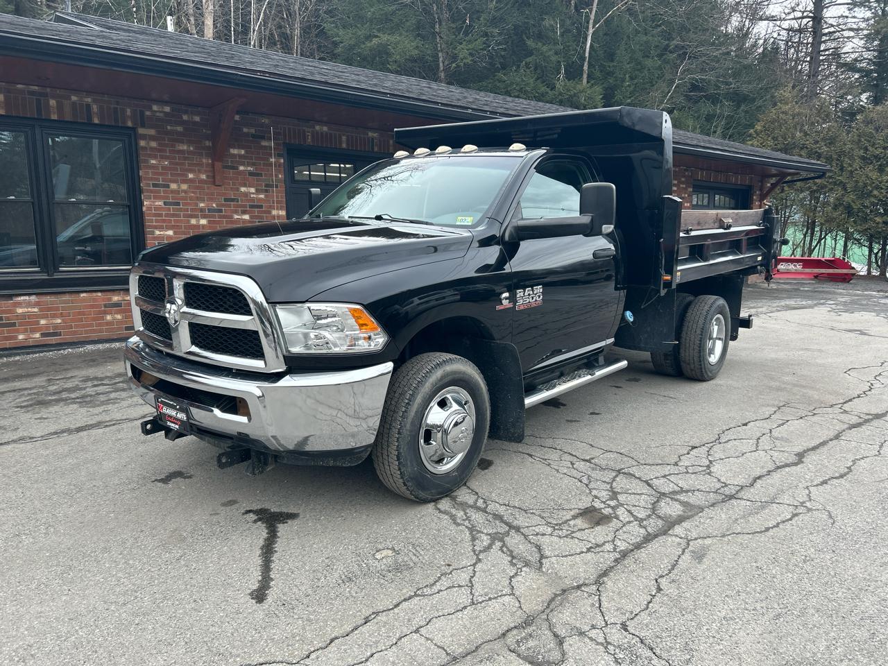 2015 RAM 3500 Regular Cab 4WD DRW