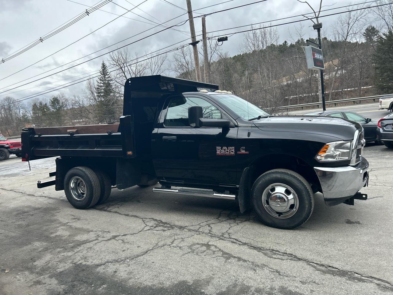 RAM 3500 Regular Cab 4WD DRW 2015