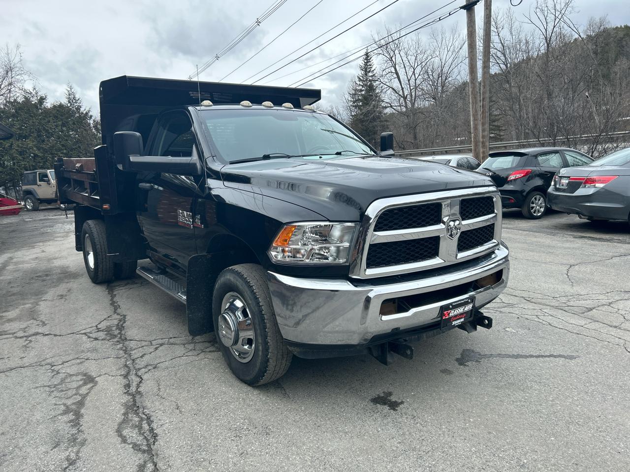 RAM 3500 Regular Cab 4WD DRW 2015