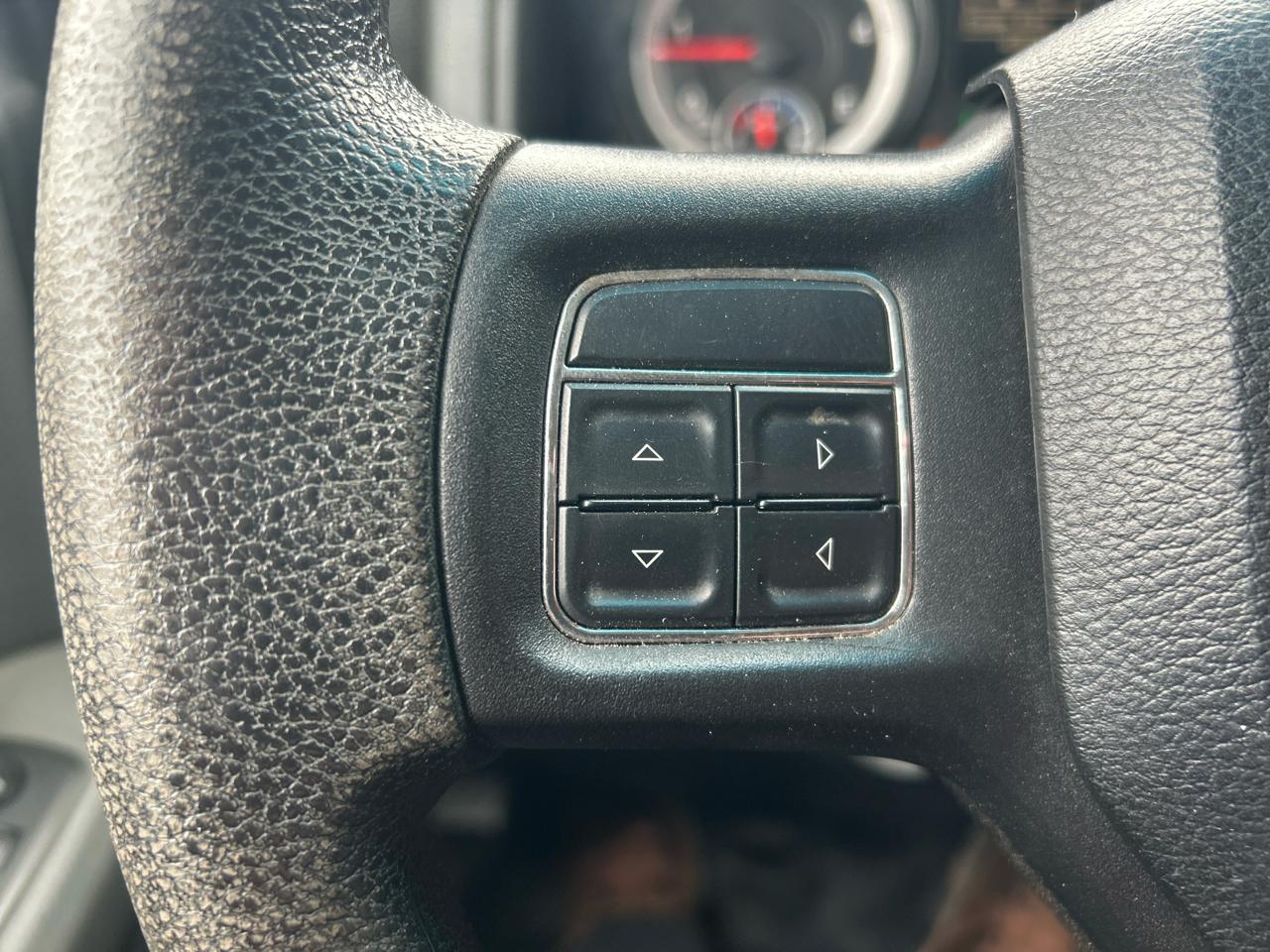 RAM 3500 Regular Cab 4WD DRW 2015