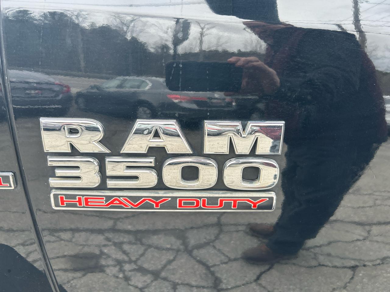 RAM 3500 Regular Cab 4WD DRW 2015