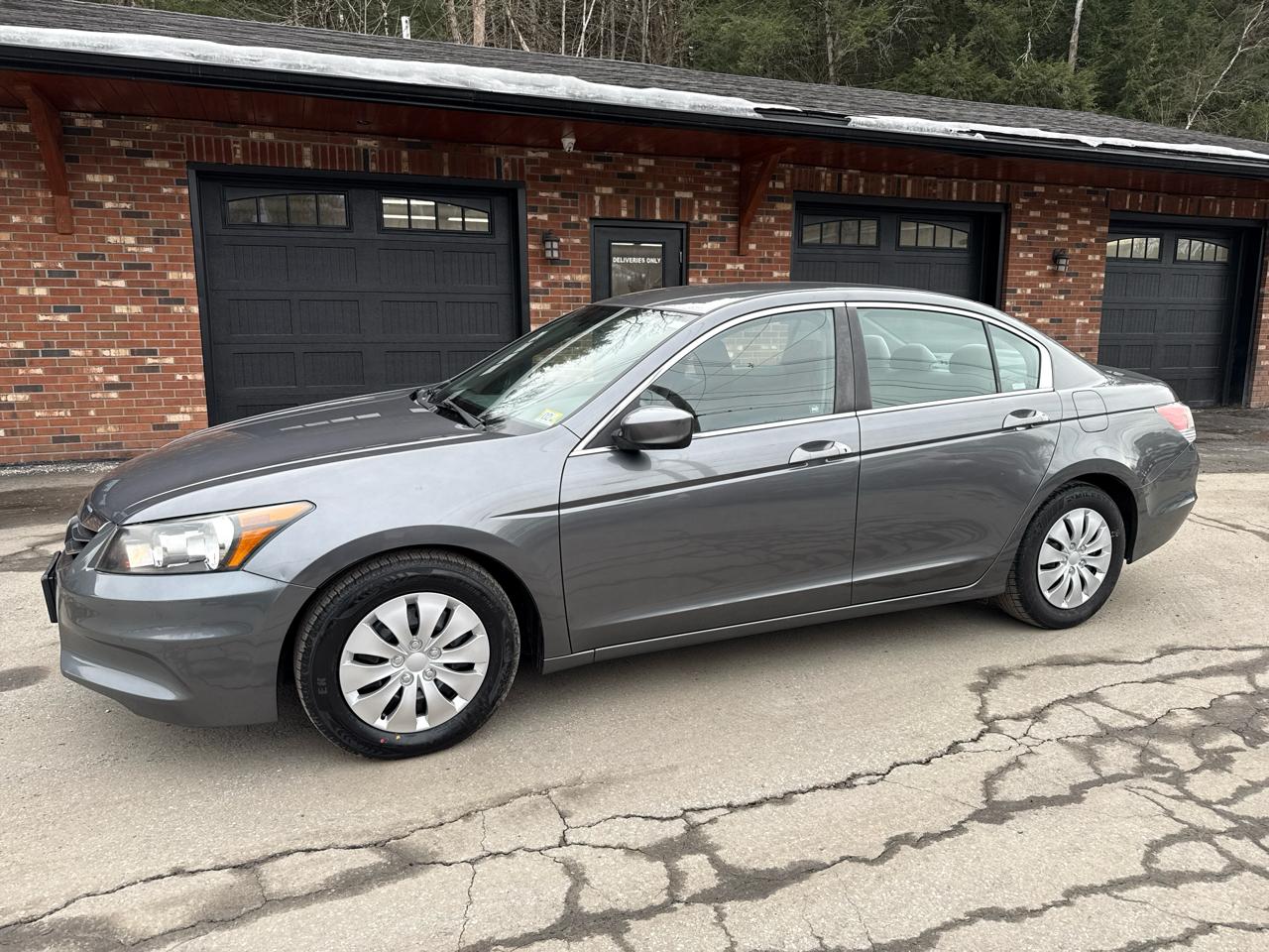 2012 Honda Accord LX sedan AT