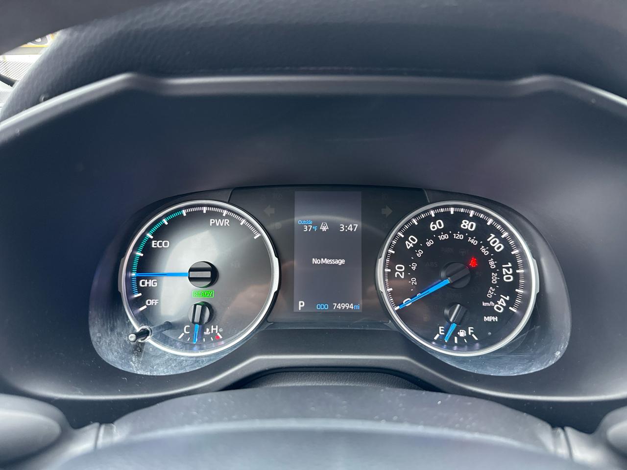 Toyota RAV4 Hybrid LE 2021