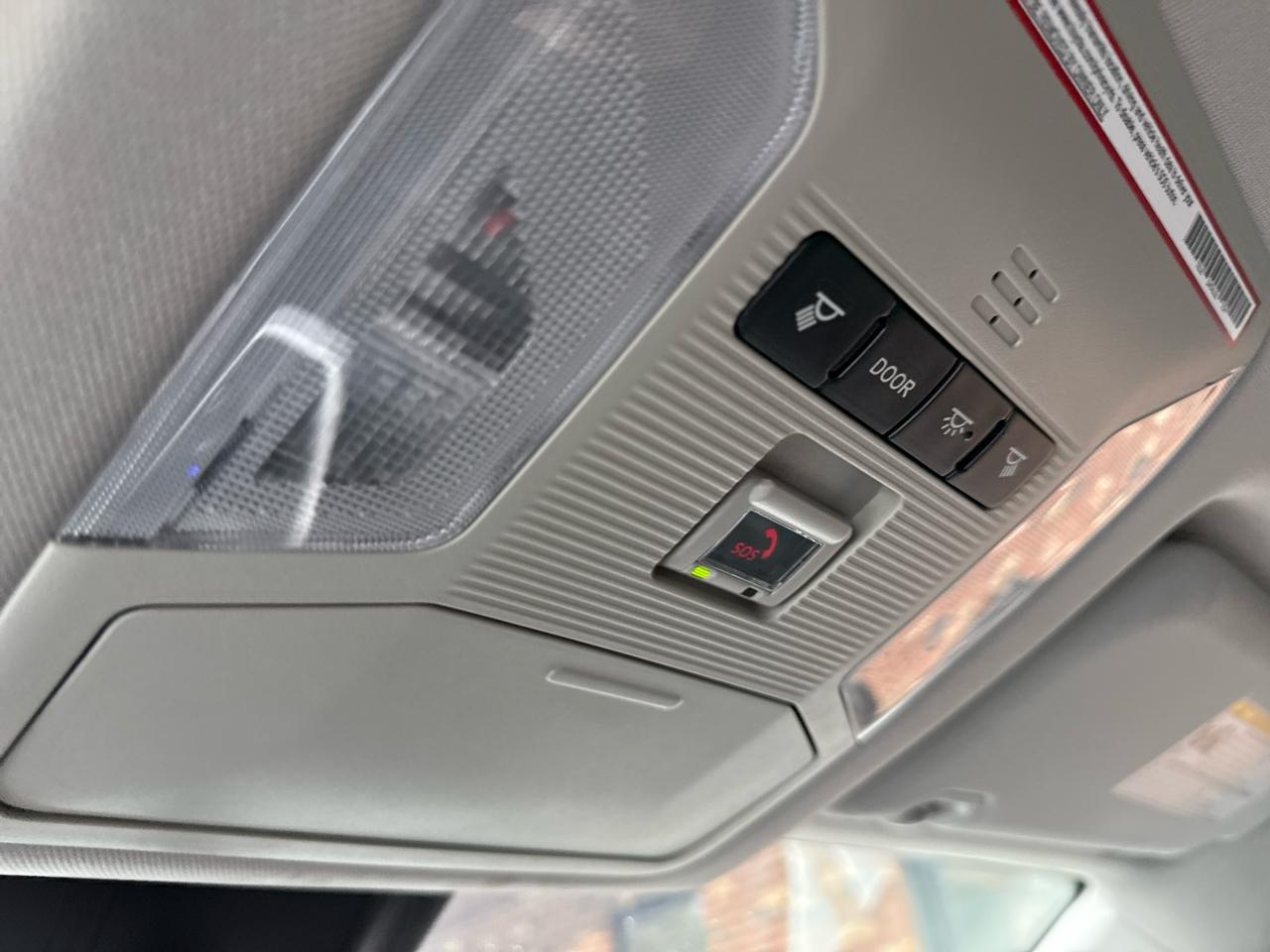 Toyota RAV4 Hybrid LE 2021