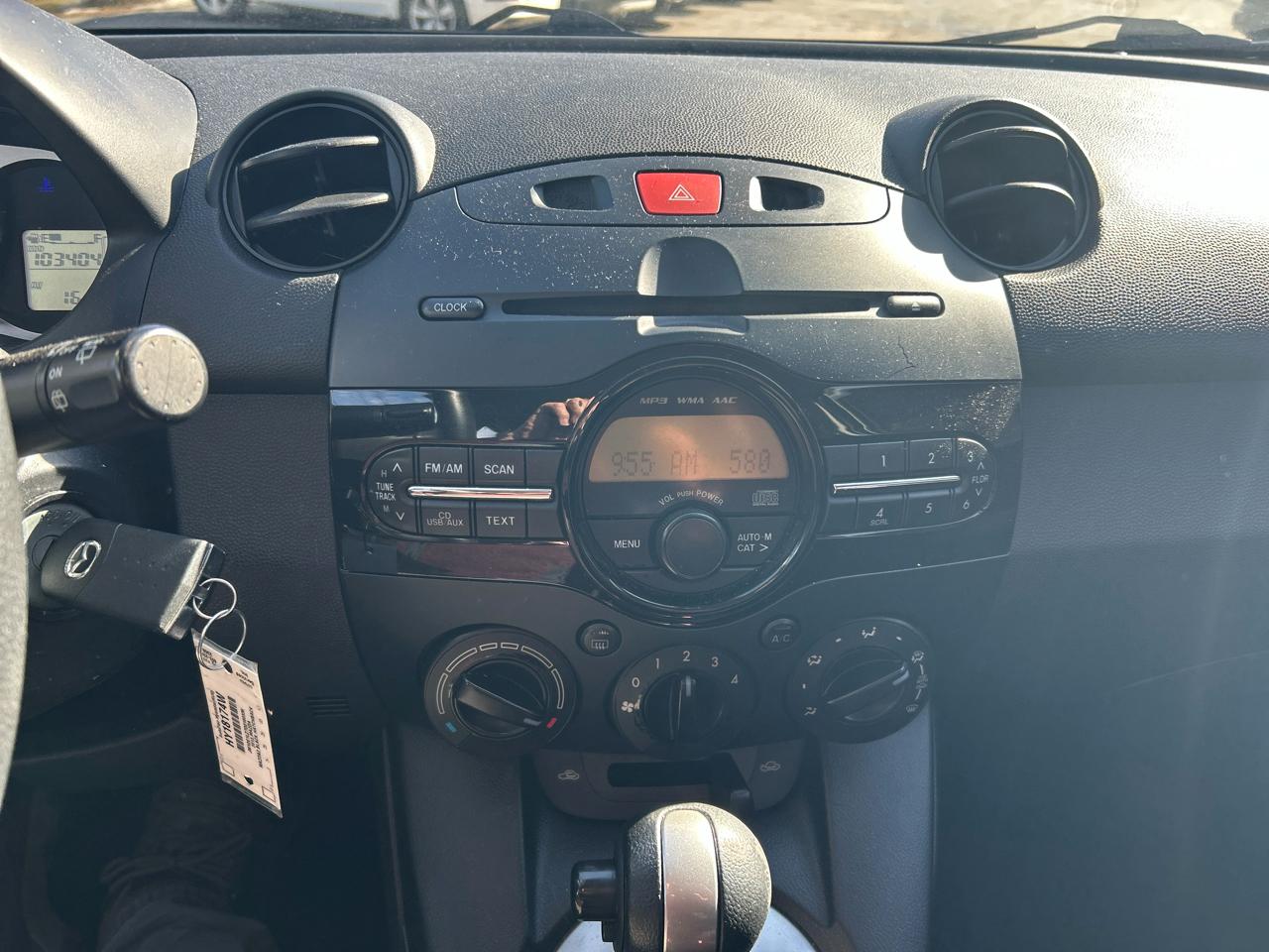 Mazda MAZDA2 Touring 2013