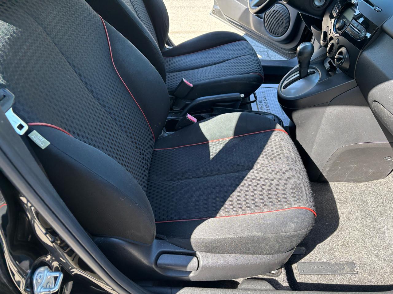 Mazda MAZDA2 Touring 2013